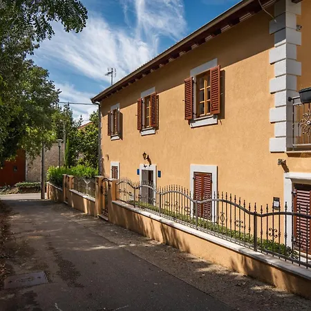 Four Seasons Appartement *